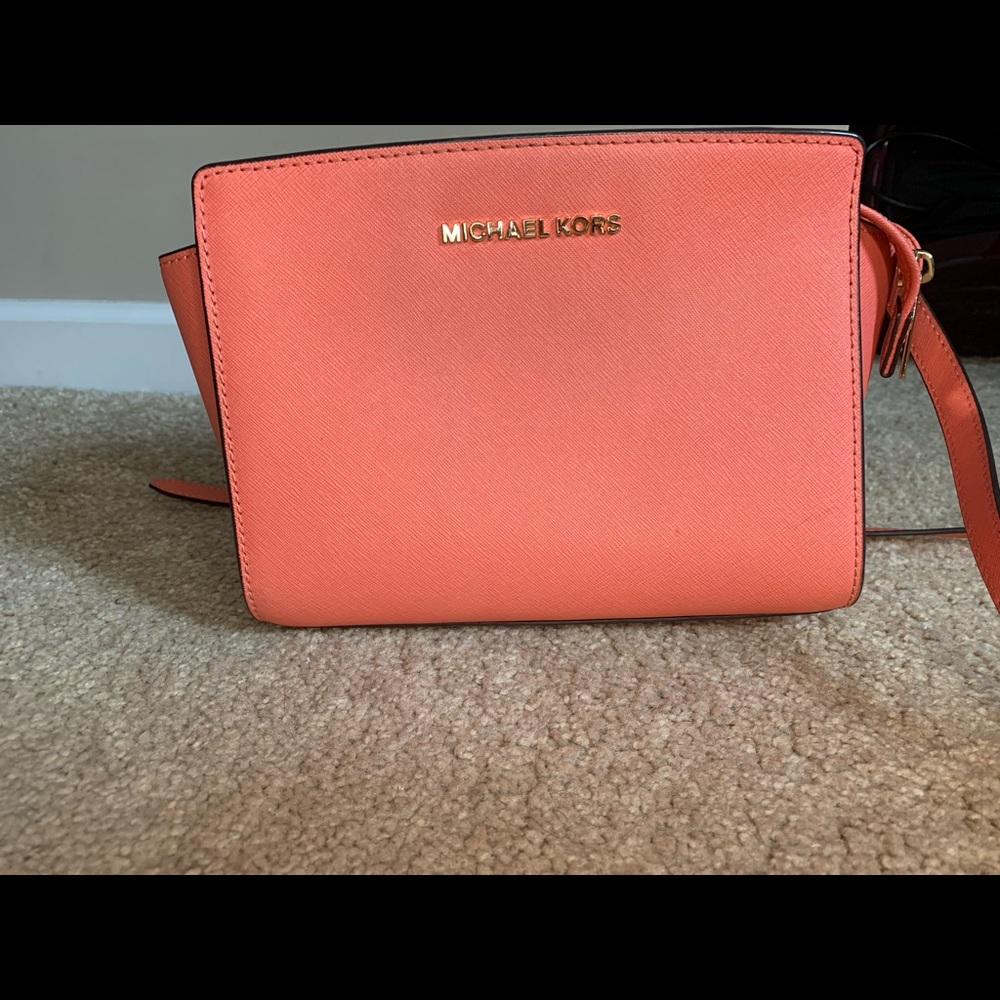 Michael Kors crossbody